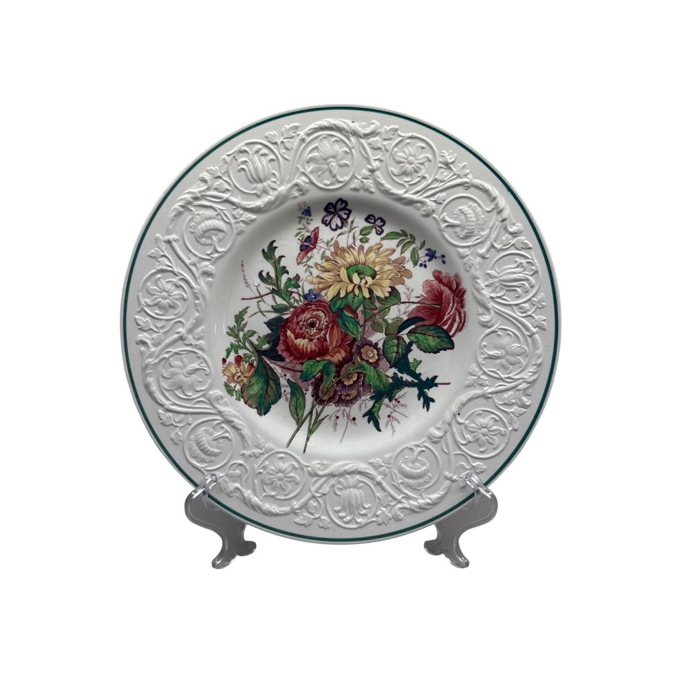 Wedgwood Bognor Creamware Dinner Plate 10.5" Made in England‎